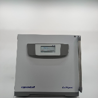 Eppendorf CellXpert Doublestack CO2 Incubator image 2